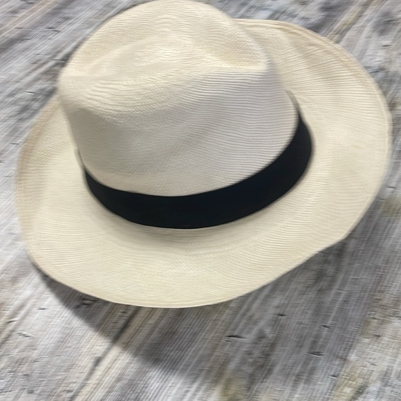 AUTHENTIC Montecristi "Original" Very Fine Handwoven Panama Hat - Picture 4 of 10